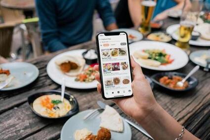 tiktok-comment-le-reseau-social-peut-il-convaincre-les-restaurateurs